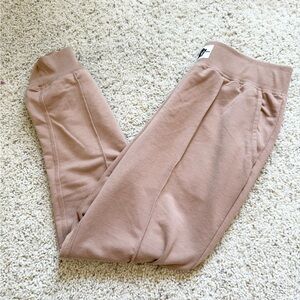 Aeropostale Women's Beige Jogger Pants